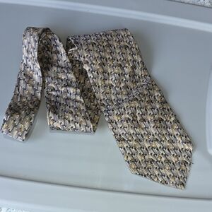 (J28) Barrington Elegant Patterned Tie